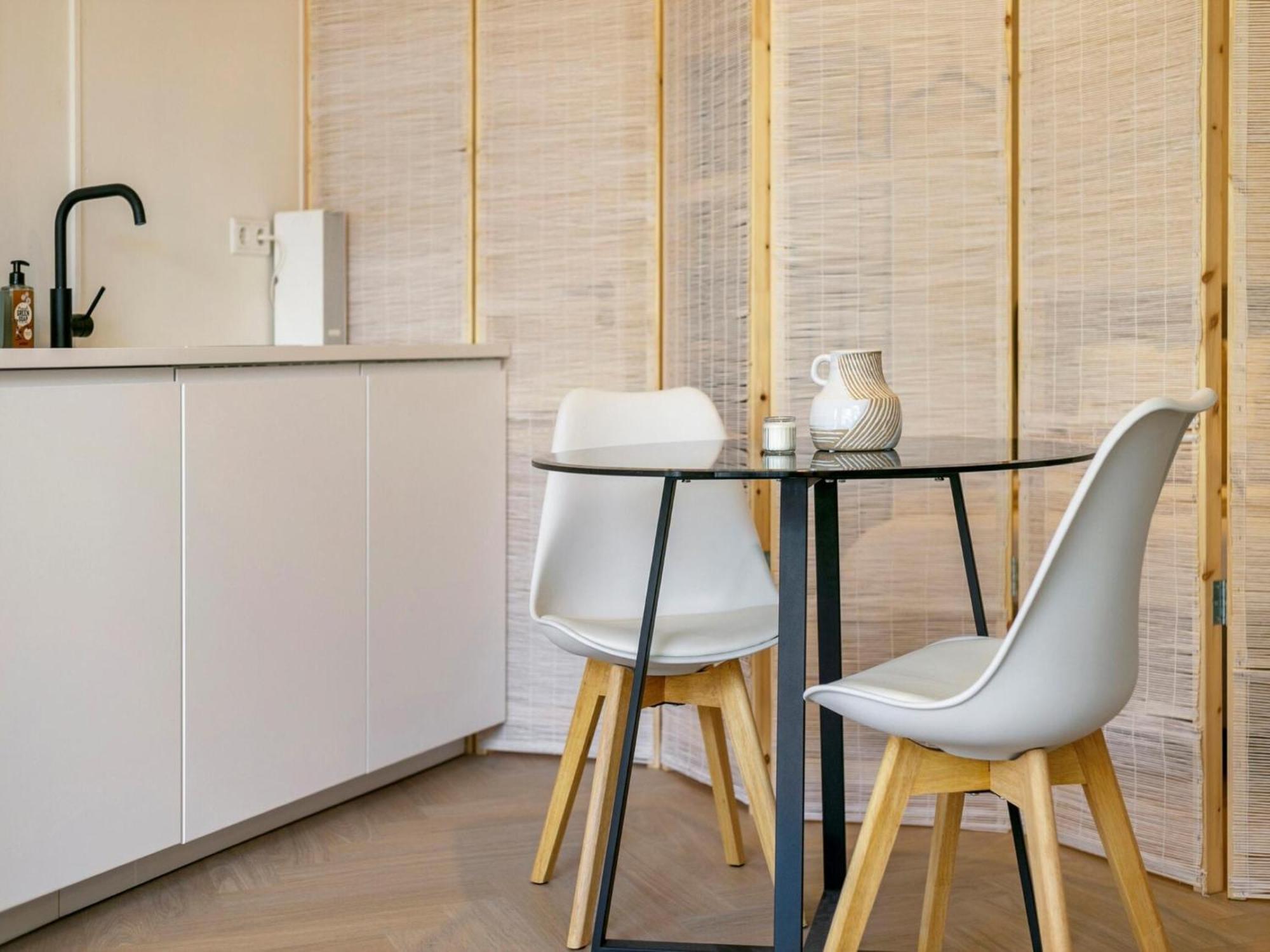 Vakantiehuis Pleasant In With Garden